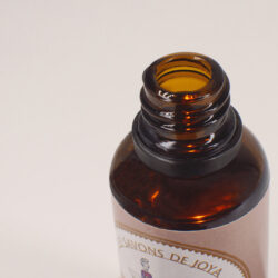 Sérum visage : comment l'utiliser dans votre routine de soin