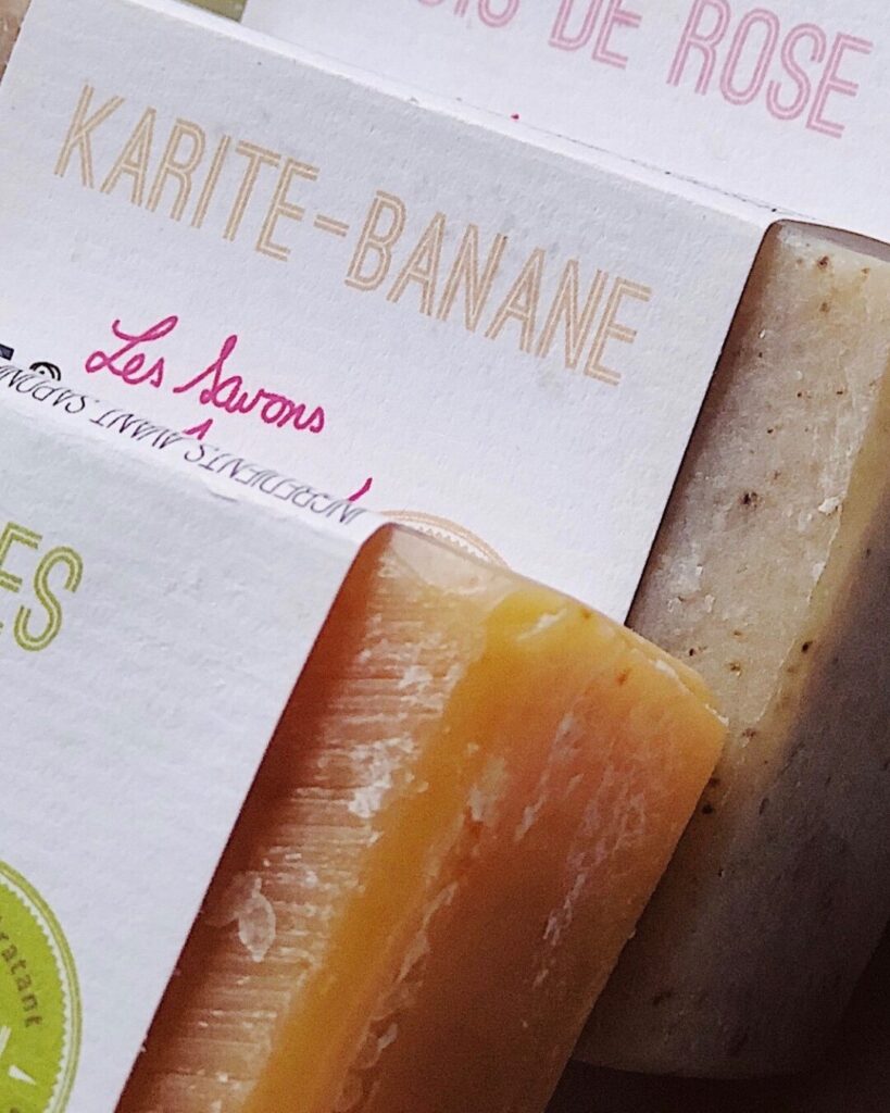 Zoom sur le savon Karité et Banane Zoom sur le savon Karité et Banane