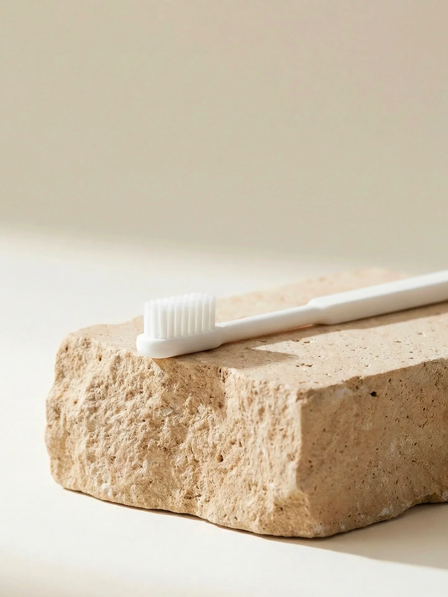 Brosse à dents MEDIUM rechargeable en bioplastique-Caliquo