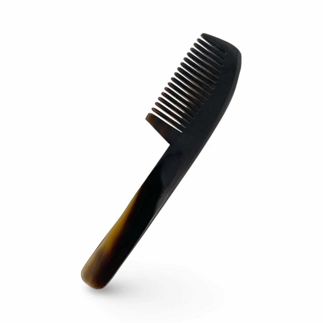 Peigne pour barbe épaisse.